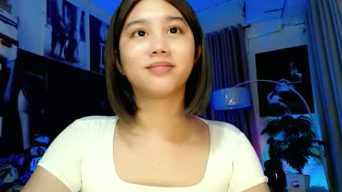 Lovely Yana  online show from October 26, 2025, 8:09 am