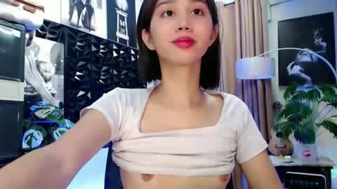 Lovely Yana  online show from January 11, 2026, 8:52 am