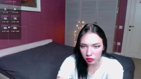 Kris Michael online show from October 29, 2025, 8:32 pm