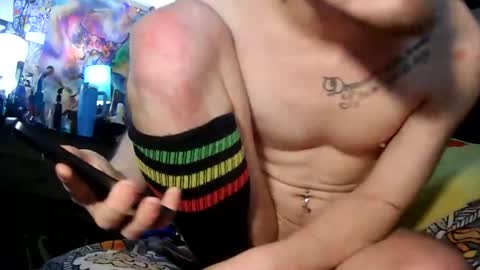 Chris online show from November 12, 2025, 3:40 am