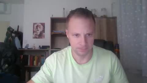 Long distance cumshot online show from December 19, 2025, 9:38 am