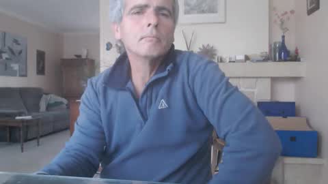 Aalex1717 online show from October 16, 2025, 6:36 am