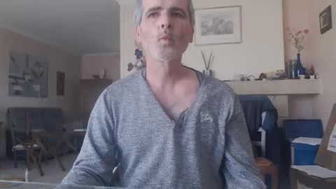 Aalex1717 online show from March 19, 2026, 7:56 am