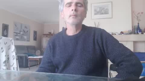 Aalex1717 online show from April 13, 2026, 6:41 am