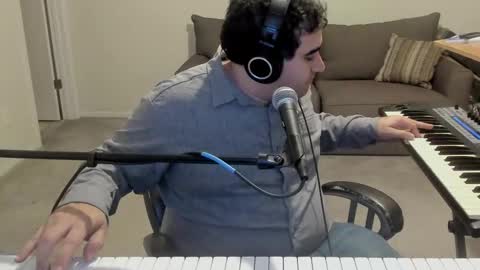 Snapshot of aaroleplayer chatting on October 26, 2025, 12:38 am Aaron online show from October 26, 2025, 12:38 am