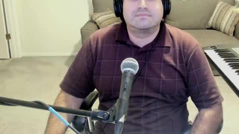 Snapshot of aaroleplayer chatting on November 18, 2025, 12:16 am Aaron online show from November 18, 2025, 12:16 am