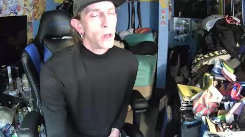 Snapshot of aaron111dub chatting on February 25, 2026, 4:49 pm NorCalLongSlong online show from February 25, 2026, 4:49 pm