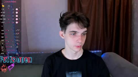 Aaron Bang online show from April 16, 2026, 8:42 pm