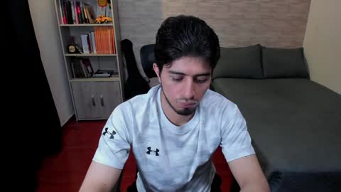 Aaron online show from February 3, 2025, 6:07 pm