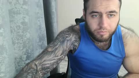 Davin tayl online show from December 22, 2025, 4:37 pm