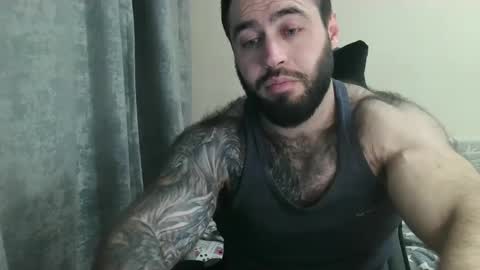 Snapshot of aaron_royal chatting on May 7, 2026, 6:02 pm Davin tayl online show from May 7, 2026, 6:02 pm
