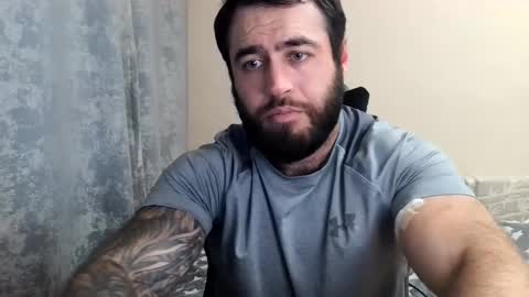 Snapshot of aaron_royal chatting on June 9, 2026, 3:56 pm Davin tayl online show from June 9, 2026, 3:56 pm