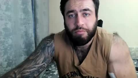 Snapshot of aaron_royal chatting on June 10, 2026, 3:33 pm Davin tayl online show from June 10, 2026, 3:33 pm