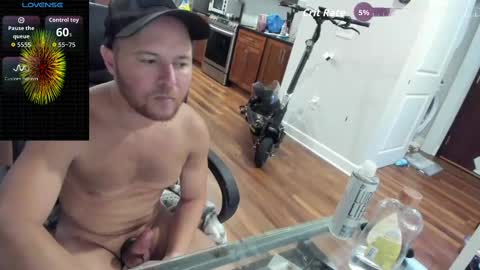 Aaron Skye online show from October 3, 2025, 1:24 am