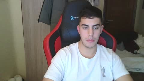 aaronlavine online show from December 23, 2024, 6:37 pm