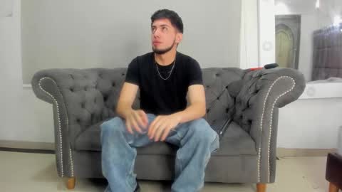 Snapshot of aaronpiers chatting on November 6, 2025, 3:46 pm aaronpiers online show from November 6, 2025, 3:46 pm