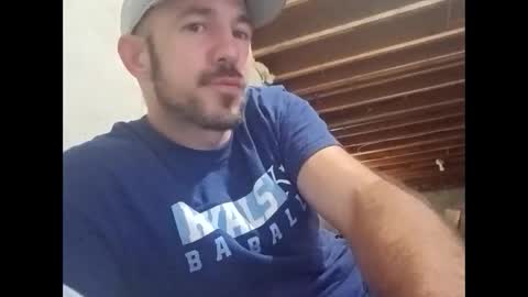 aaronshere888888 online show from September 25, 2025, 5:05 pm