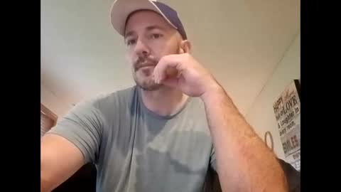 aaronshere888888 online show from May 31, 2026, 5:31 pm