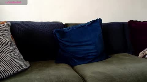 Scrufffypup online show from February 19, 2025, 10:23 am