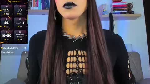 Abbigail Fuster  online show from September 23, 2025, 9:40 pm