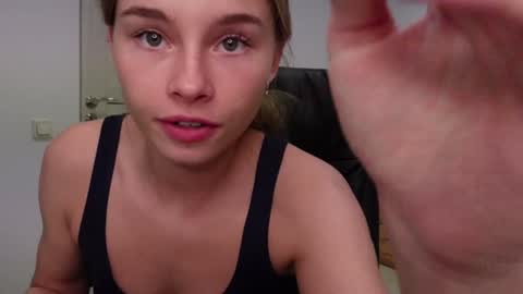 ABBY LAKER online show from December 28, 2024, 11:16 pm