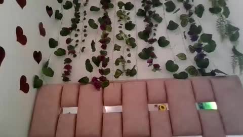 abby_moss_2 online show from April 7, 2026, 12:38 pm