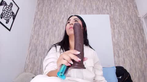 Abby online show from November 24, 2025, 7:13 pm