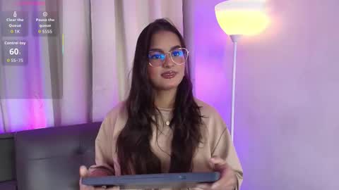 abby_raschell online show from September 28, 2025, 2:50 am