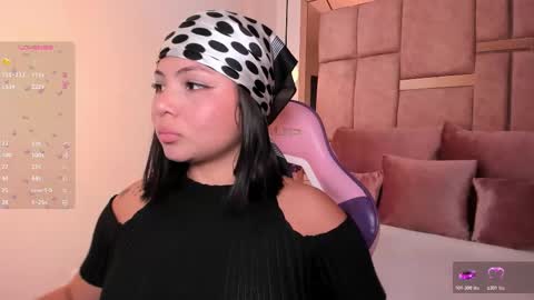 Snapshot of abby_roux chatting on February 5, 2026, 3:11 am Abby Roux online show from February 5, 2026, 3:11 am