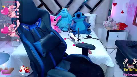 Snapshot of abby_sexyxx chatting on December 5, 2024, 11:40 pm abby sexyxx online show from December 5, 2024, 11:40 pm