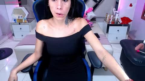 Snapshot of abby_sexyxx chatting on December 15, 2024, 10:15 pm abby sexyxx online show from December 15, 2024, 10:15 pm