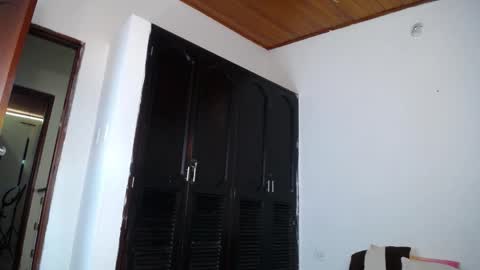 ABBY online show from November 15, 2025, 12:02 pm