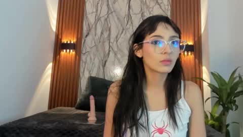 abbybennett1 online show from November 8, 2025, 10:59 am