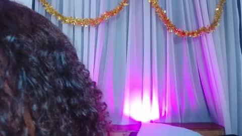 abbycute online show from February 14, 2025, 9:13 am