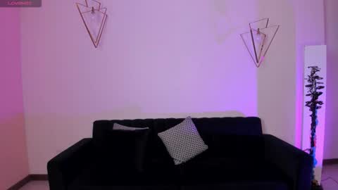 Abby Dalton  online show from October 9, 2025, 5:22 pm