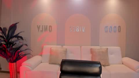 Abby Dalton  online show from October 19, 2025, 5:46 pm