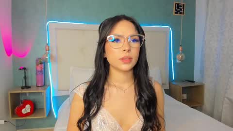 Abby Dixon  online show from February 21, 2025, 12:27 am