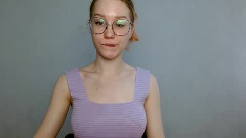 Snapshot of abbymoore__ chatting on March 7, 2025, 11:40 am Abby Lovense is active online show from March 7, 2025, 11:40 am