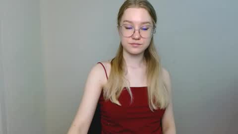Abby Lovense is active online show from March 21, 2026, 11:26 am
