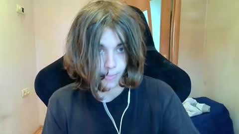 abbysal_blade online show from September 9, 2025, 5:51 am