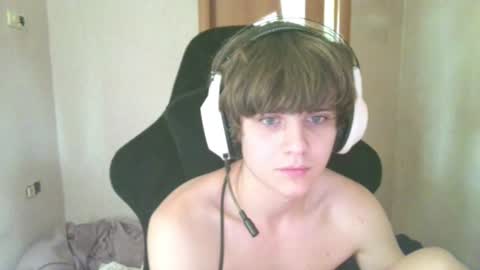 abbysal_blade online show from July 2, 2026, 7:25 am
