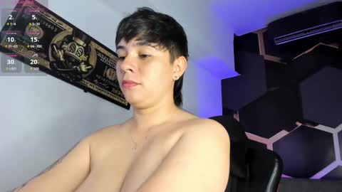 Abby Smith online show from November 21, 2025, 11:47 pm