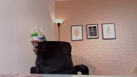 Abby Stones online show from July 28, 2026, 11:39 am