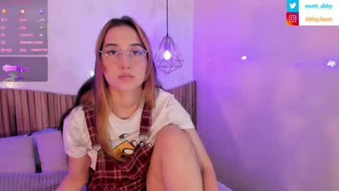 Snapshot of abbysweet1_ chatting on September 26, 2025, 12:31 pm Abigail online show from September 26, 2025, 12:31 pm