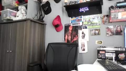 Snapshot of abennett76 chatting on June 12, 2026, 2:16 pm AJ online show from June 12, 2026, 2:16 pm