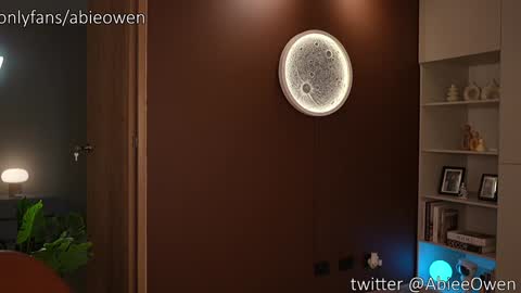 abie_owen online show from March 29, 2026, 12:21 am