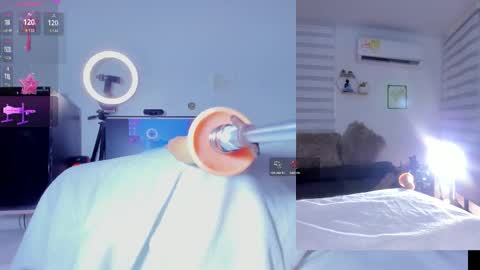 Snapshot of abigail__girl_ chatting on November 23, 2025, 5:02 pm Abigail online show from November 23, 2025, 5:02 pm