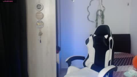 abigail_monroe__ online show from June 6, 2026, 3:55 am