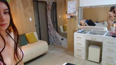 abigailowensss online show from October 23, 2025, 8:24 am