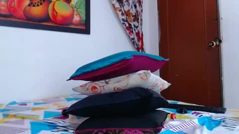 abigailtastty online show from March 12, 2025, 9:24 pm